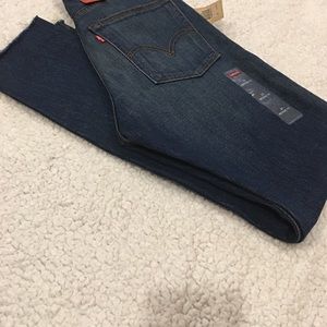 Women’s Levi’s Jeans